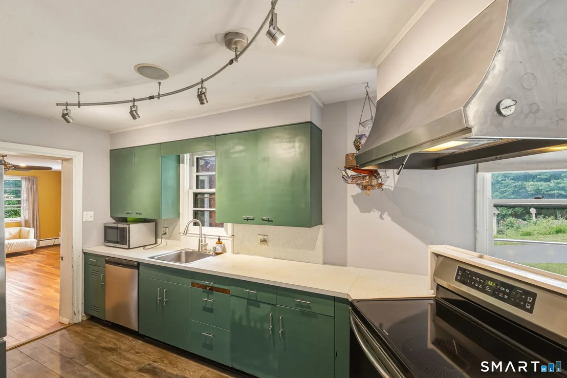 Photo of 8 Washington Circle
