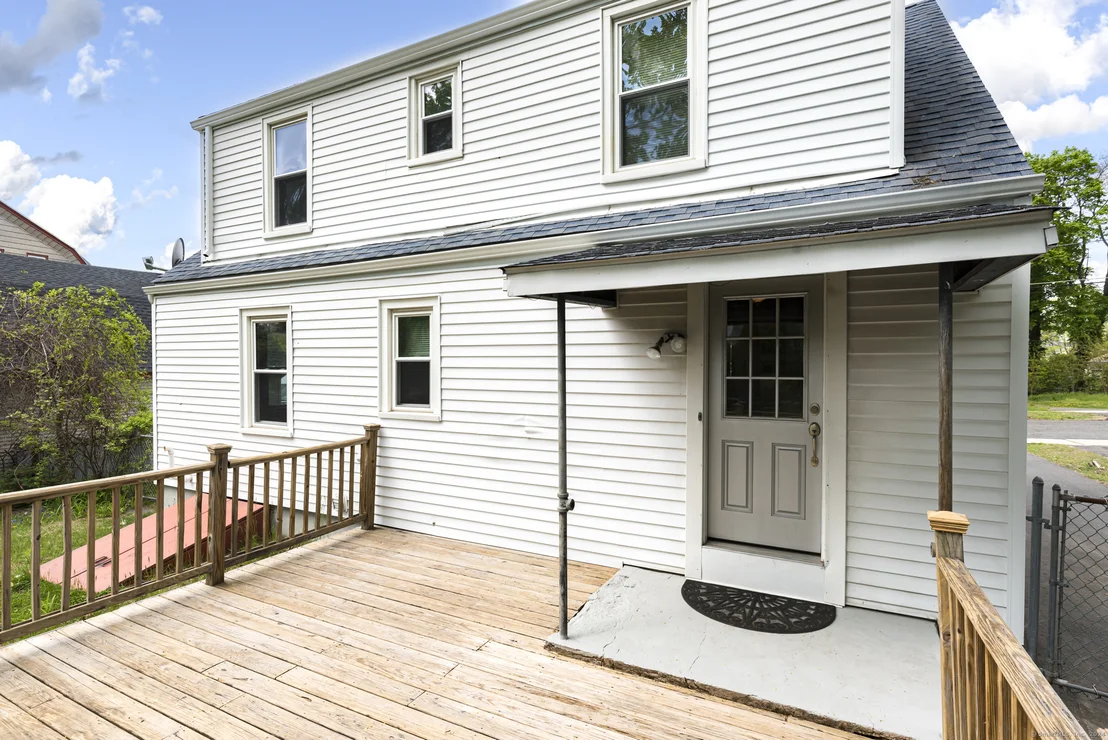 Photo of 14 Grant Avenue