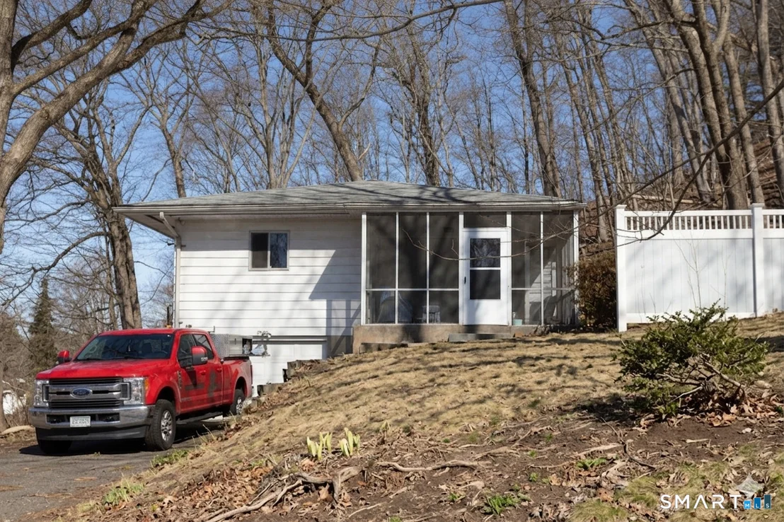 Photo of 225 Willow Street