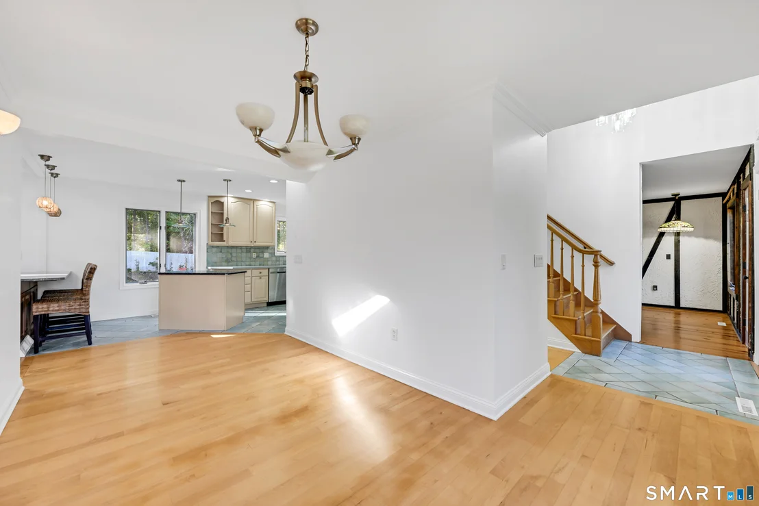 Photo of 37 Valley Drive
