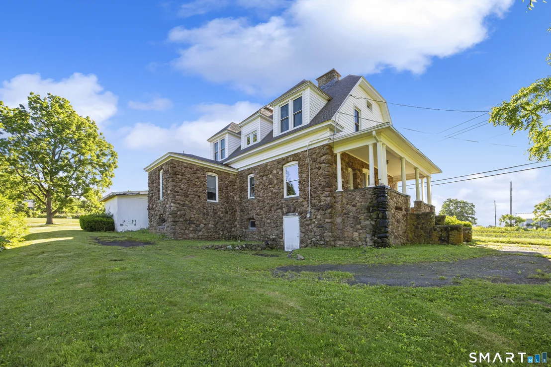 Photo of 810 Dunbar Hill Road