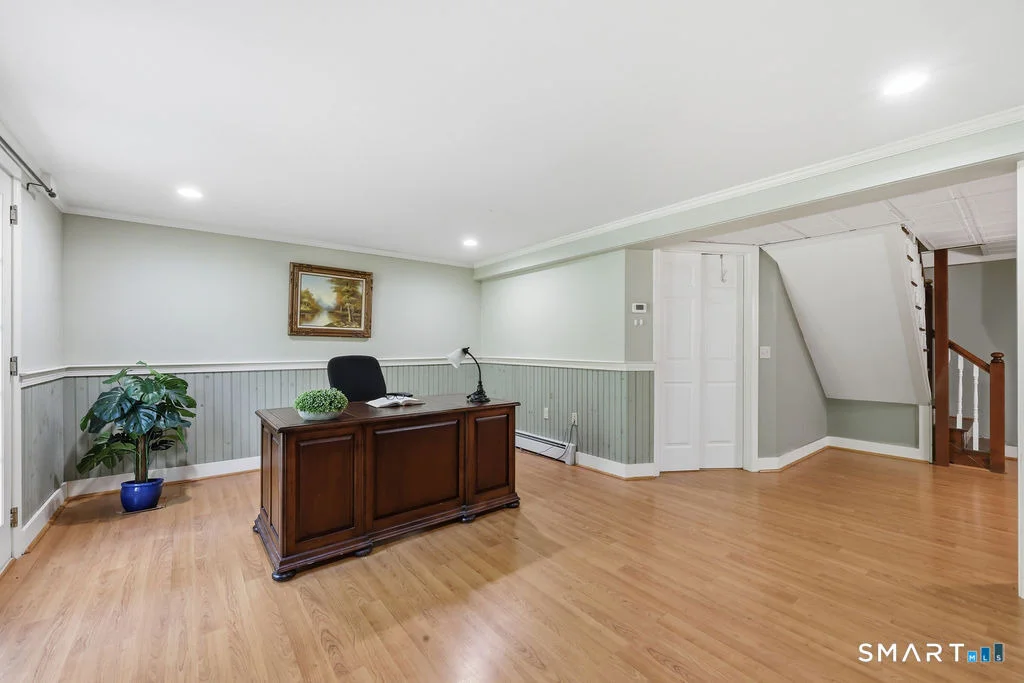 Photo of 8 Penwood Road