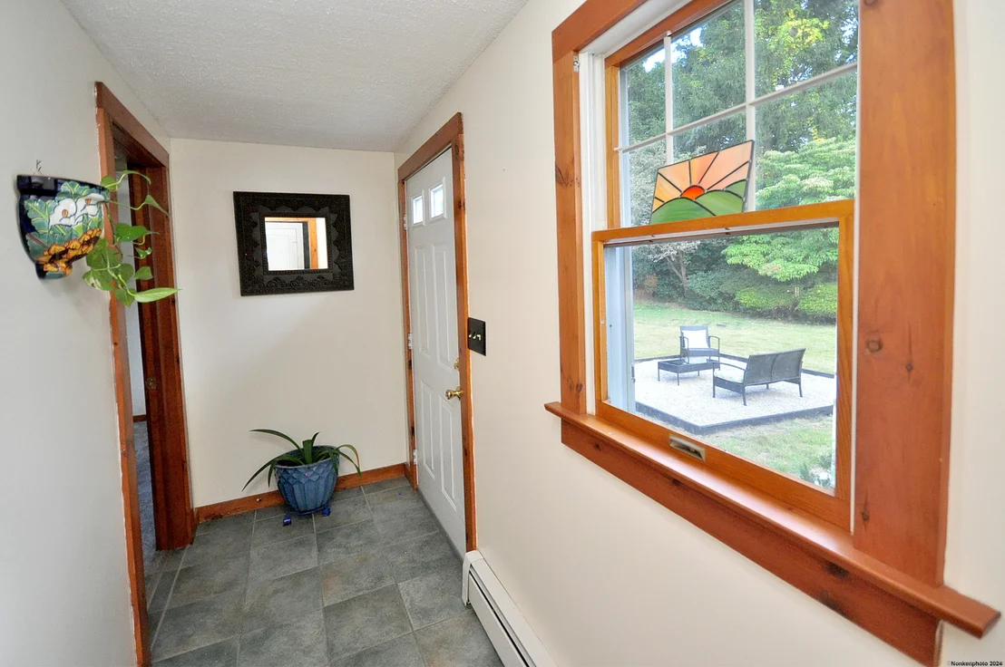 Photo of 6 Spring Glen Drive