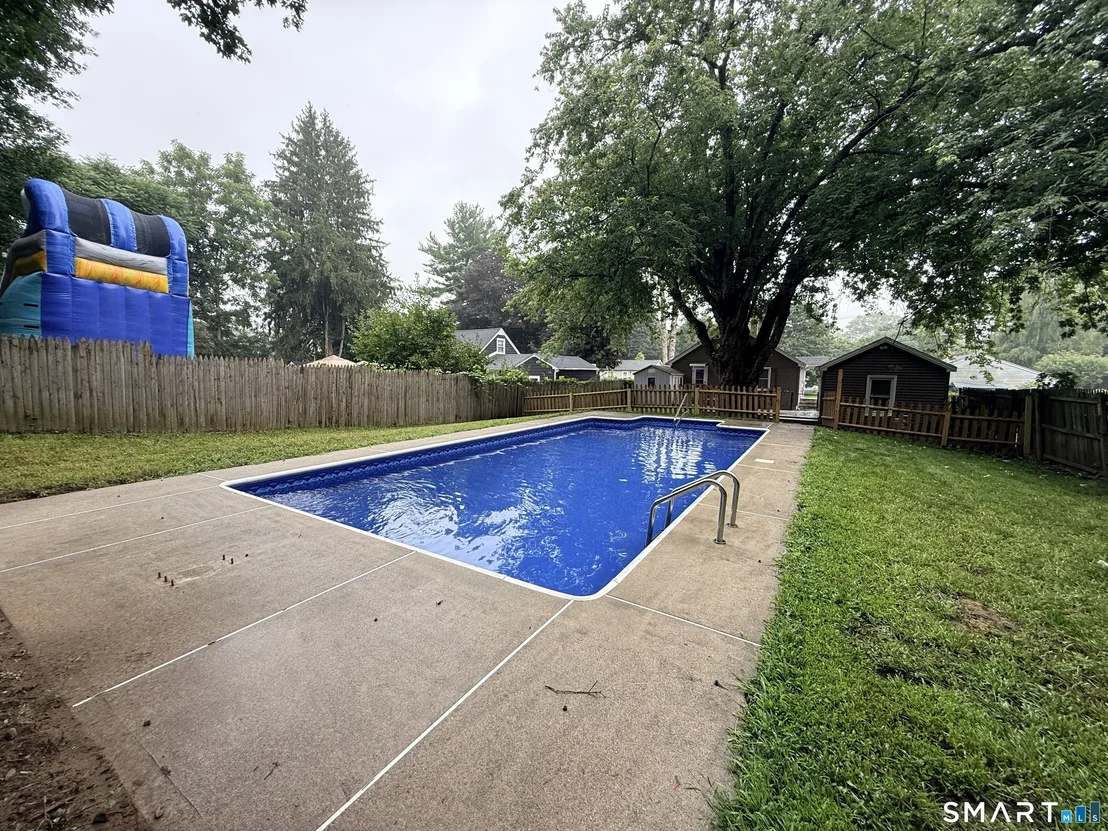Photo of 62 Mowry Avenue
