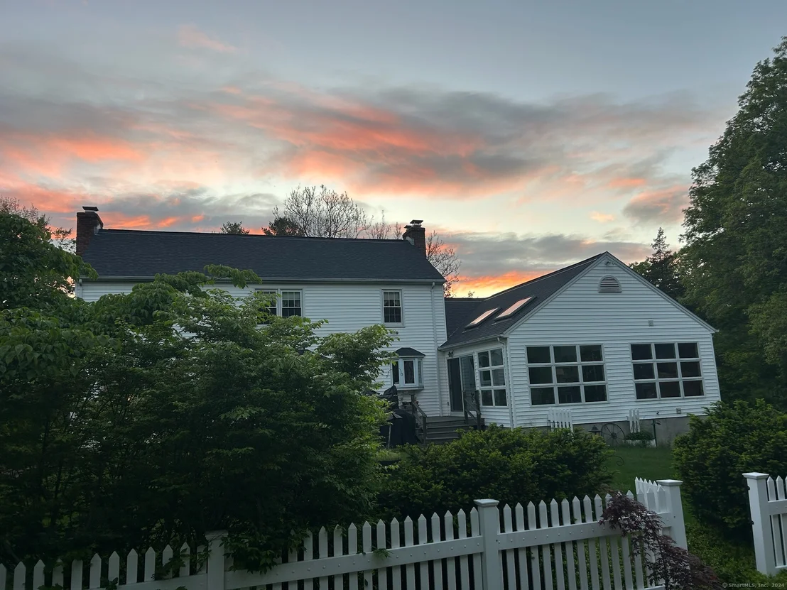 Photo of 11 Winthrop Road