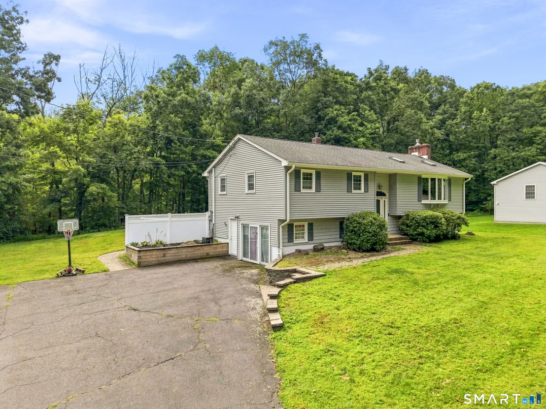 Photo of 23 Knollwood Trail