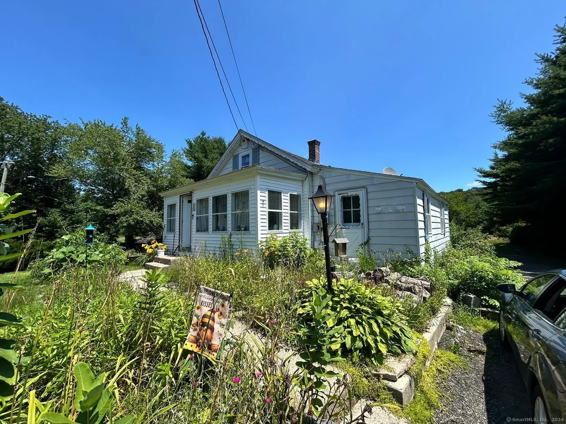 Photo of 2 Collins Road