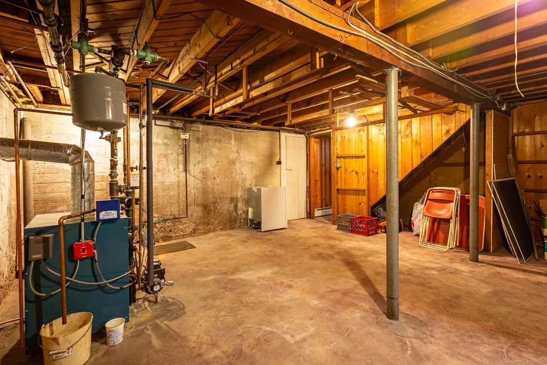 Photo of 9 Deepwood Drive