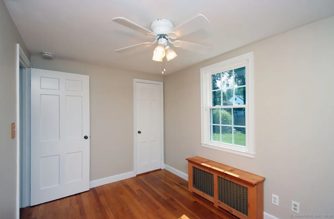 Photo of 33 Vineyard Road