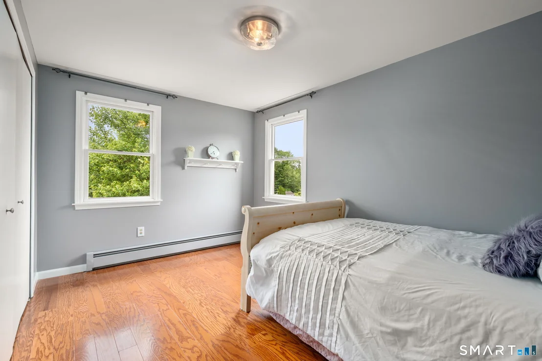 Photo of 25 Vincent Circle