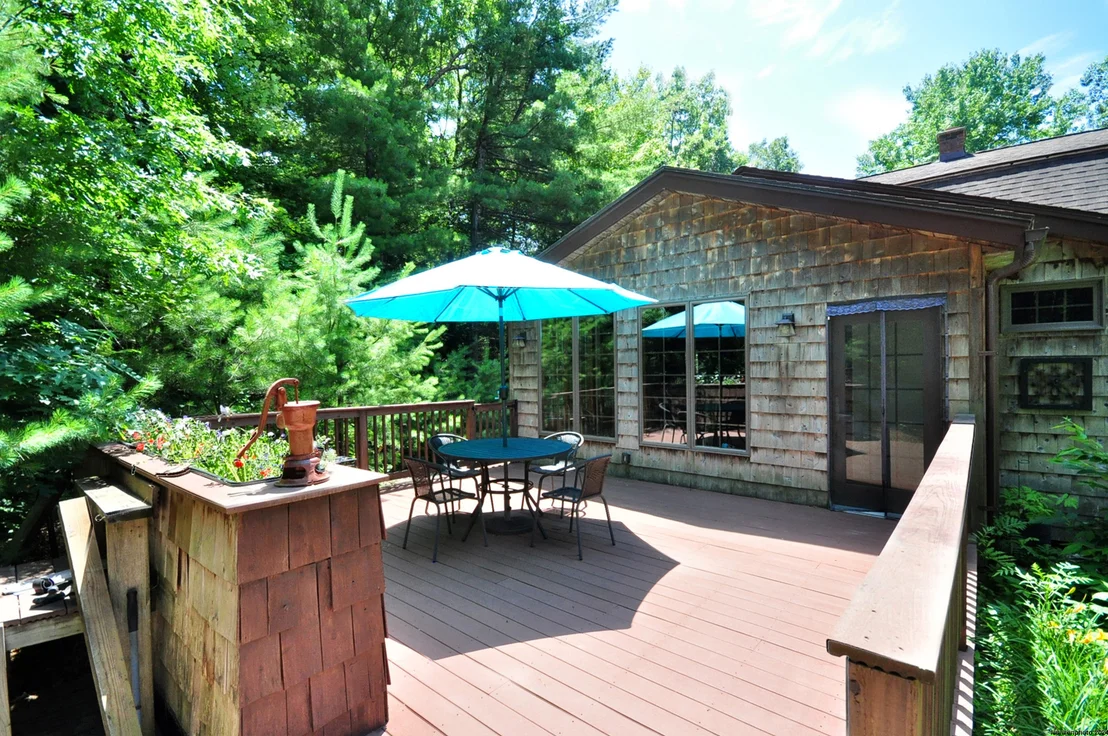 Photo of 31 Spring Glen Drive