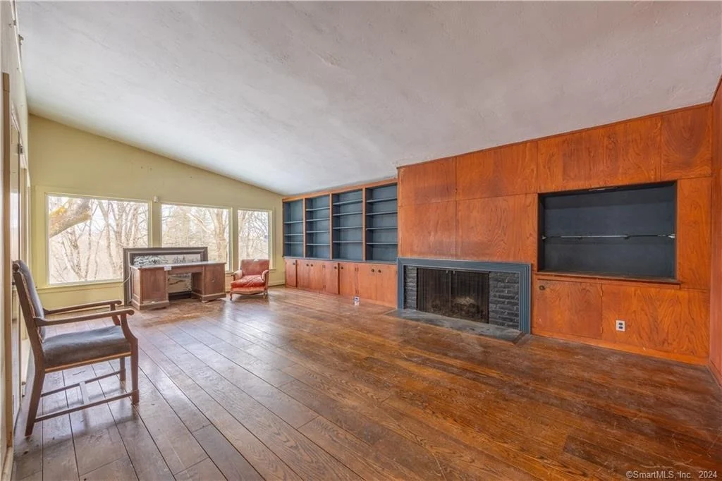 Photo of 1330 Sperry Road