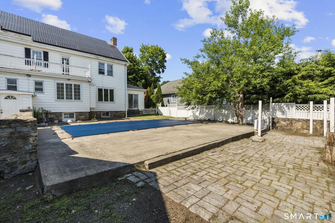 Photo of 151 Fifth Street
