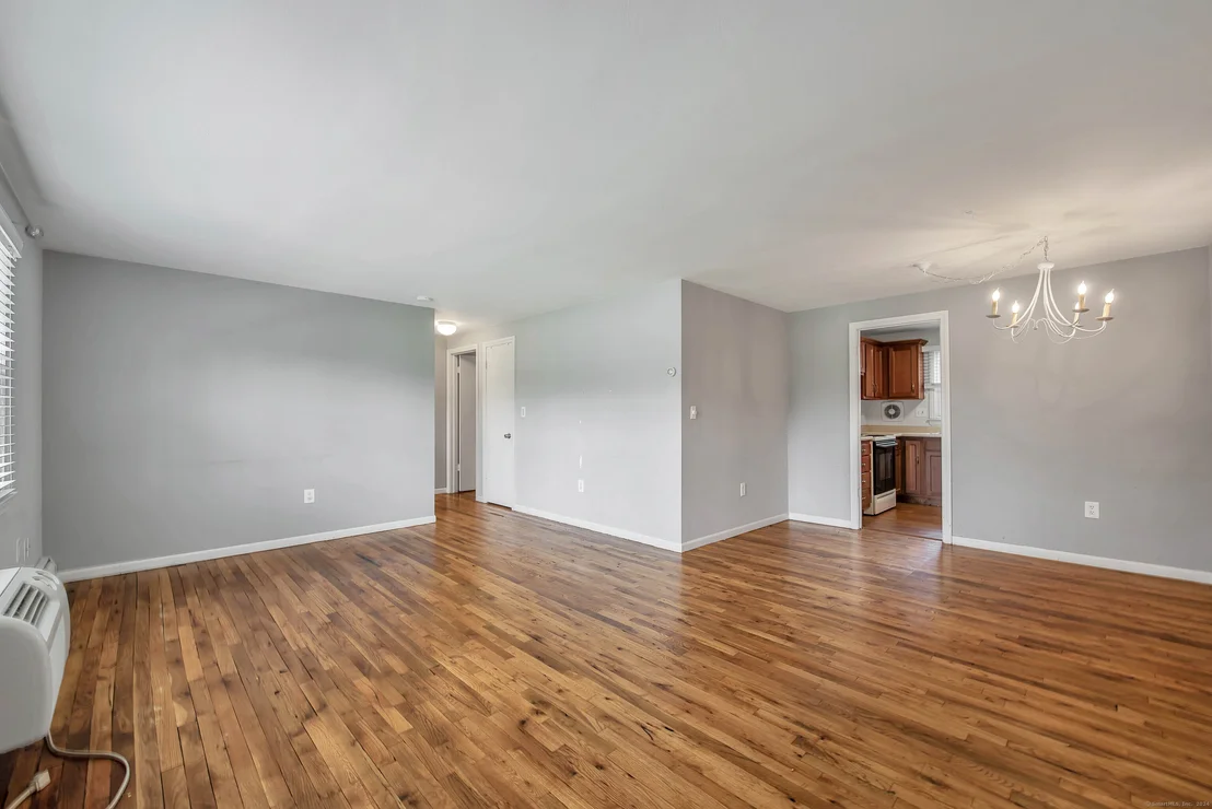 Photo of Unit 3A at 2 Brickyard Road