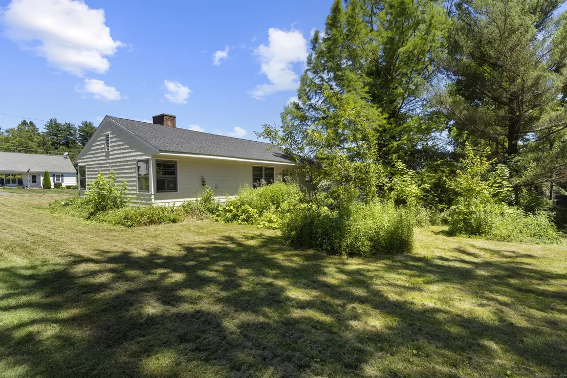 Photo of 39 Taft Circle