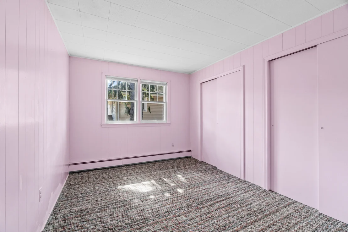 Photo of 143 Highview Avenue
