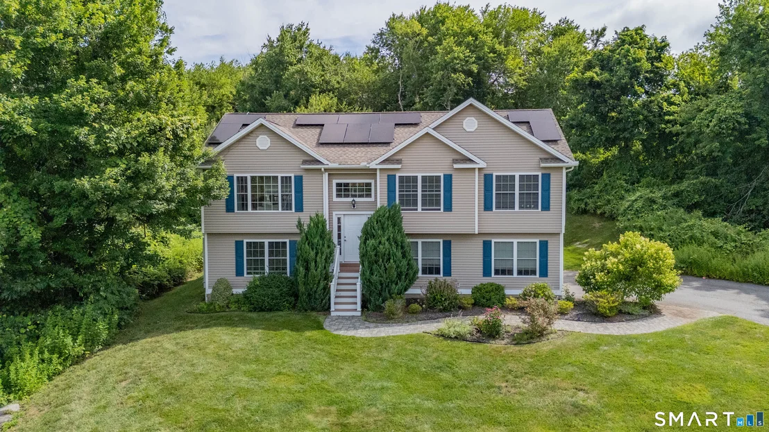 Photo of 122 Uconn Drive
