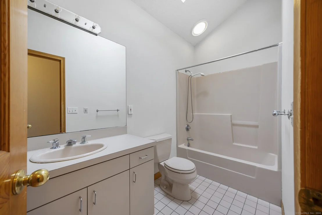 Photo of 405 Neill Drive