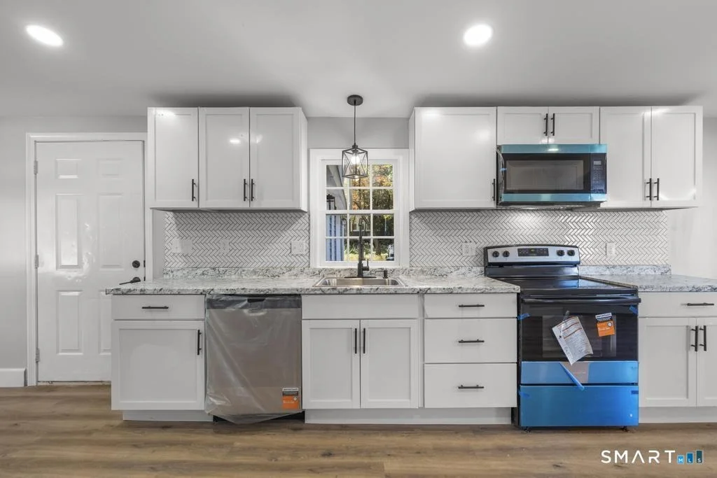 Photo of 6 Lee Avenue