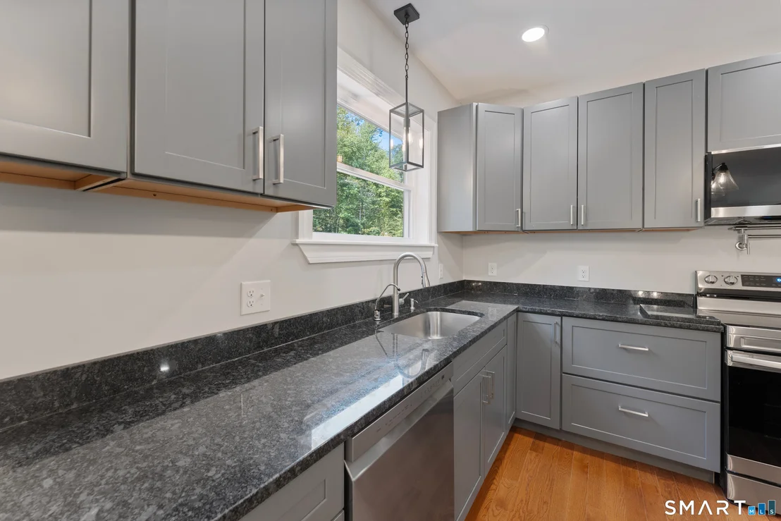 Photo of 769 Brook Road