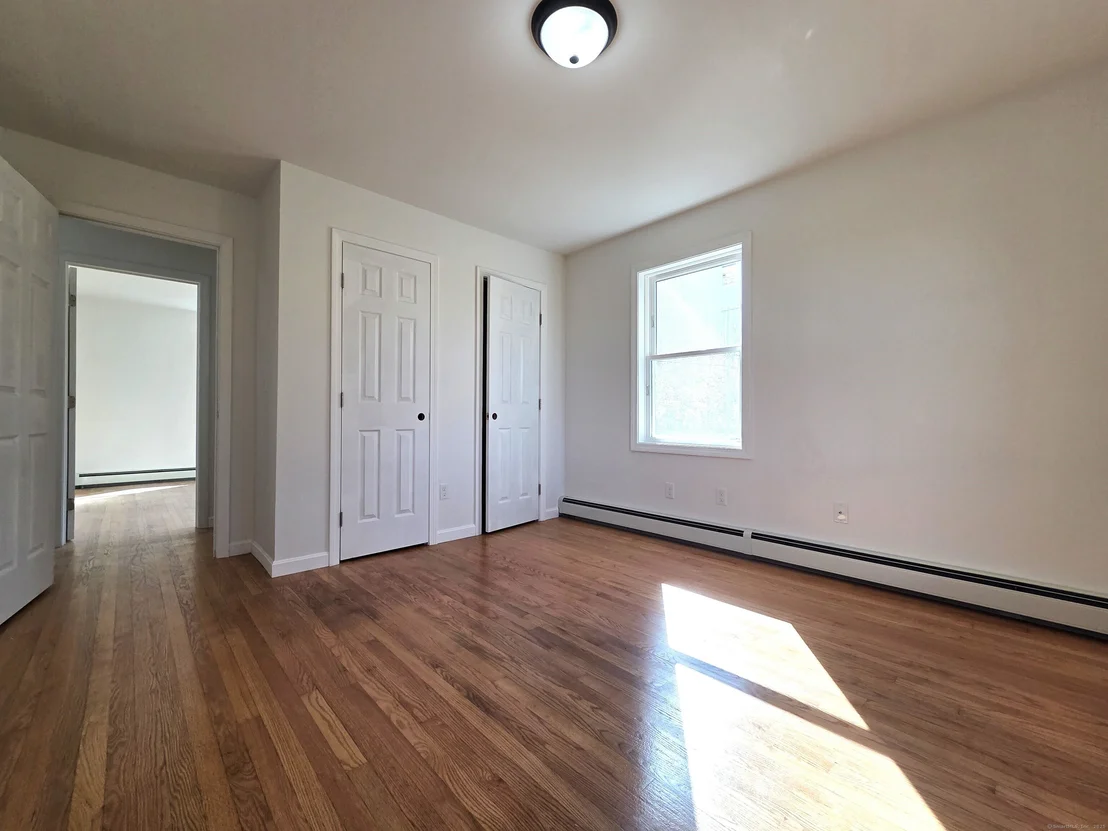 Photo of 395 Bailey Hill Road