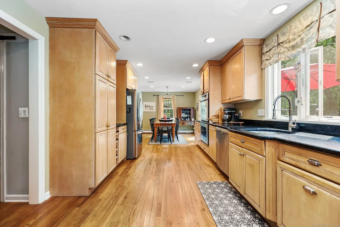 Photo of 51 Fox Run Road