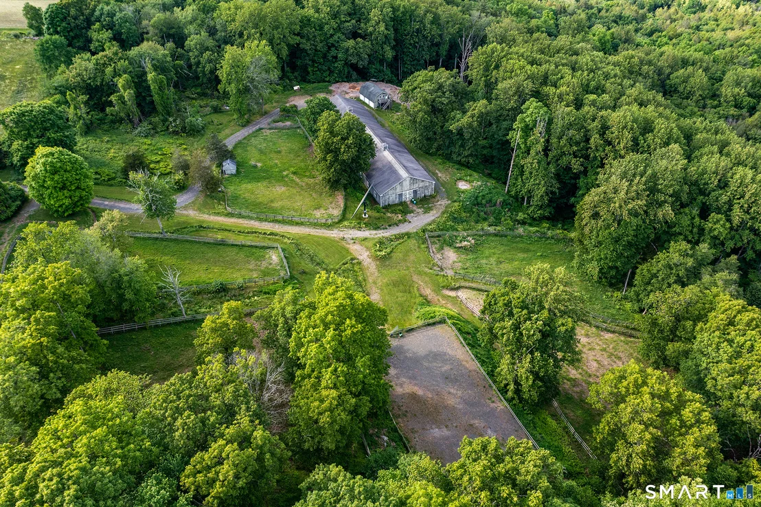 Photo of 124 Botsford Hill Road