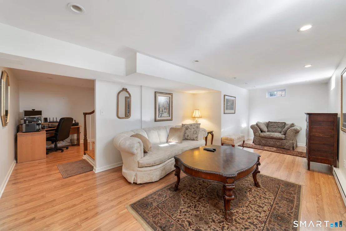 Photo of 463 Payne Drive