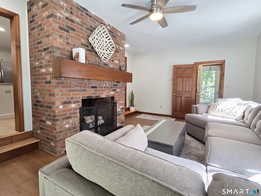 Photo of 49 Fox Road