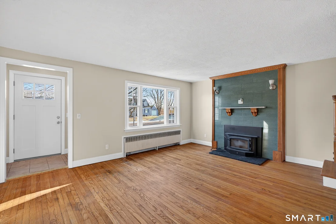 Photo of 195 Middletown Avenue