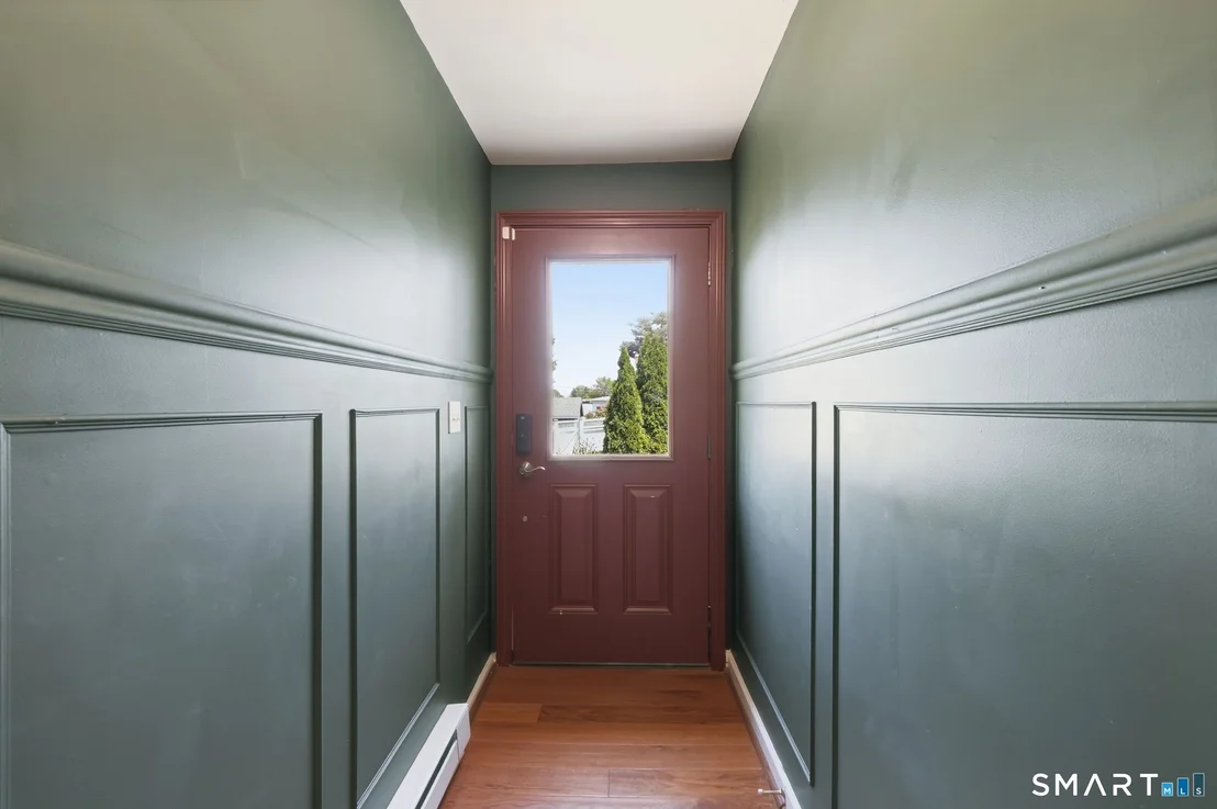 Photo of 124 Jordan Lane