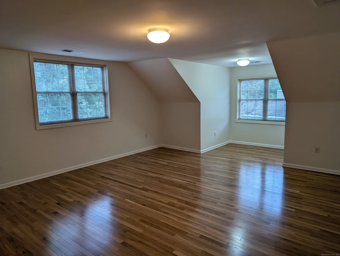 Photo of Unit 4 at 4 Chestnut Lane