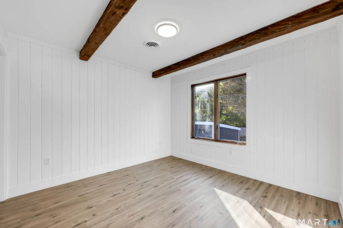 Photo of 37 Valley Drive