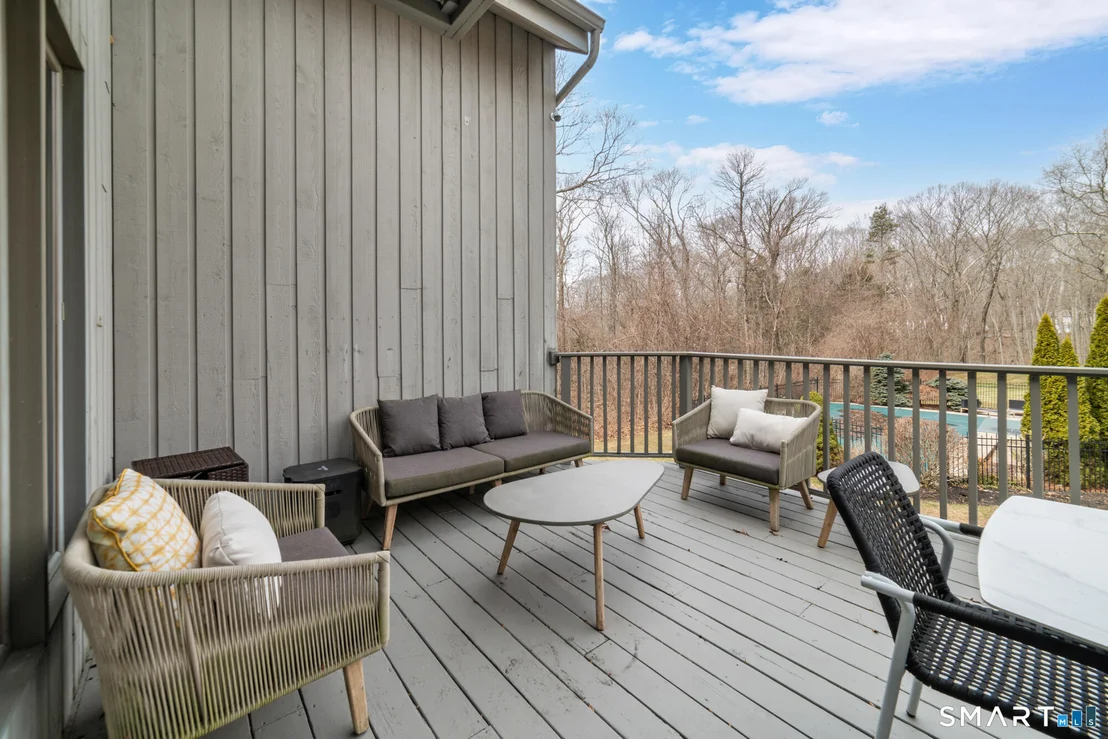 Photo of 14 Fox Ridge