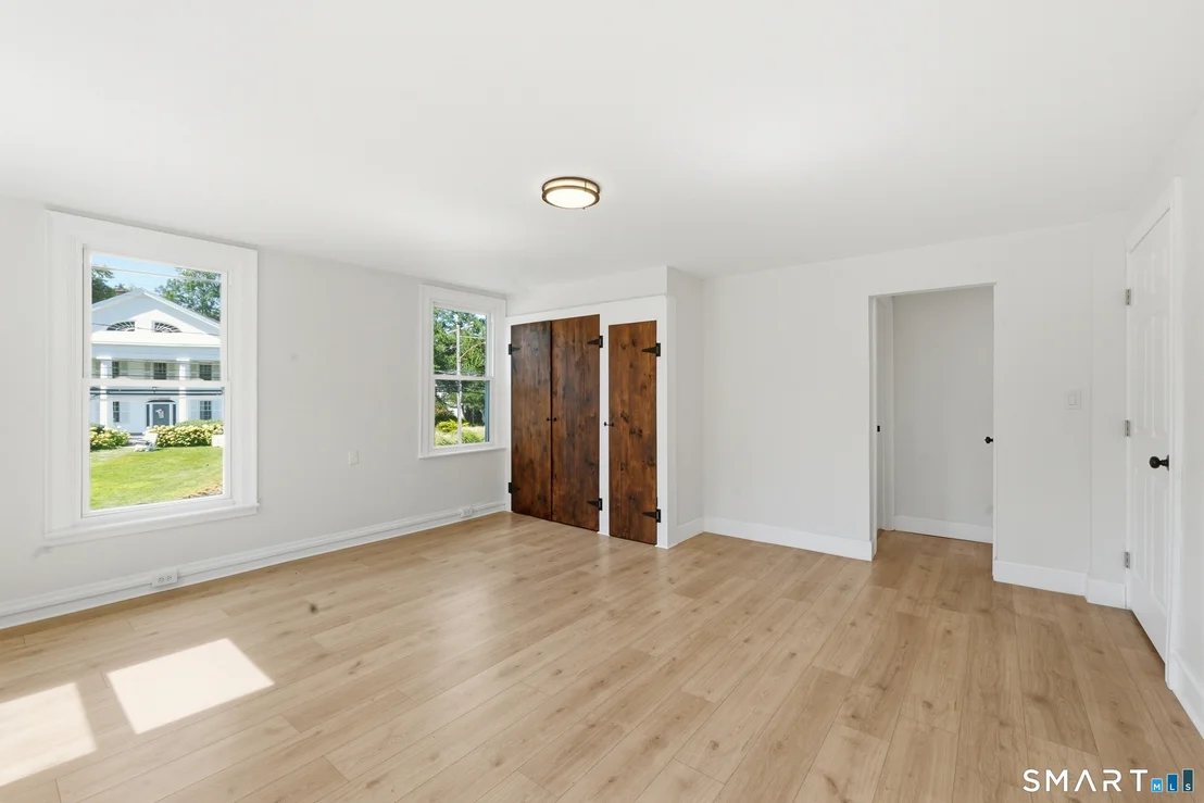 Photo of 369 Thompson Road