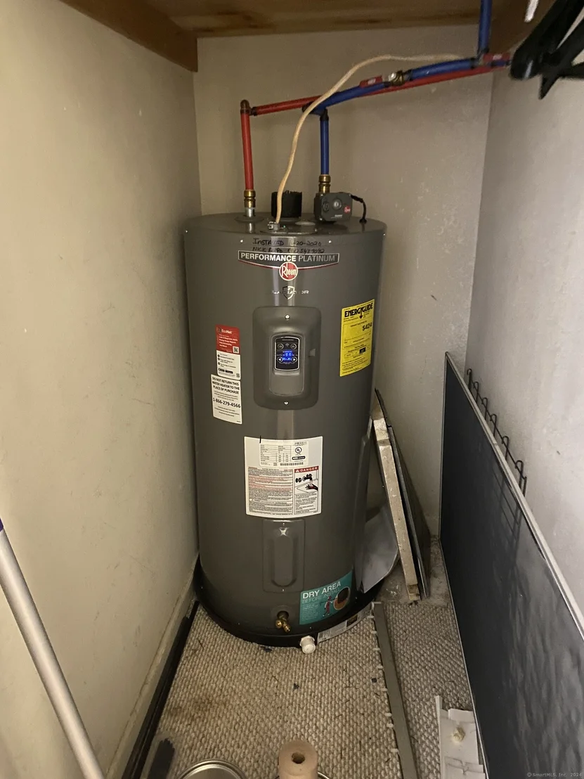 Photo of Unit 30D at 925 Oronoke Road