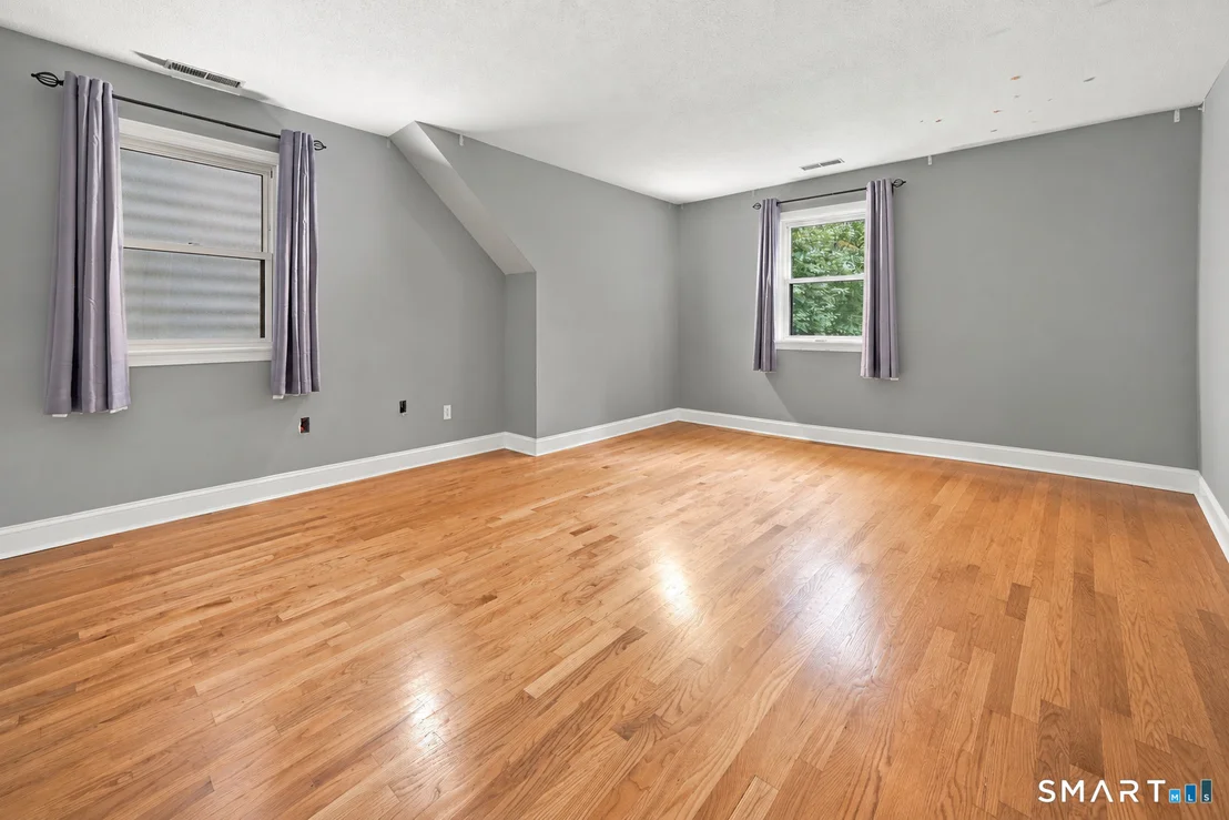 Photo of 163 Juniper Drive