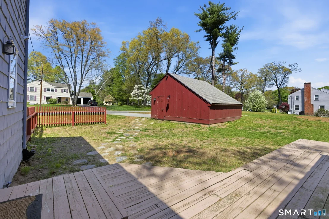 Photo of 244 Buttonball Lane
