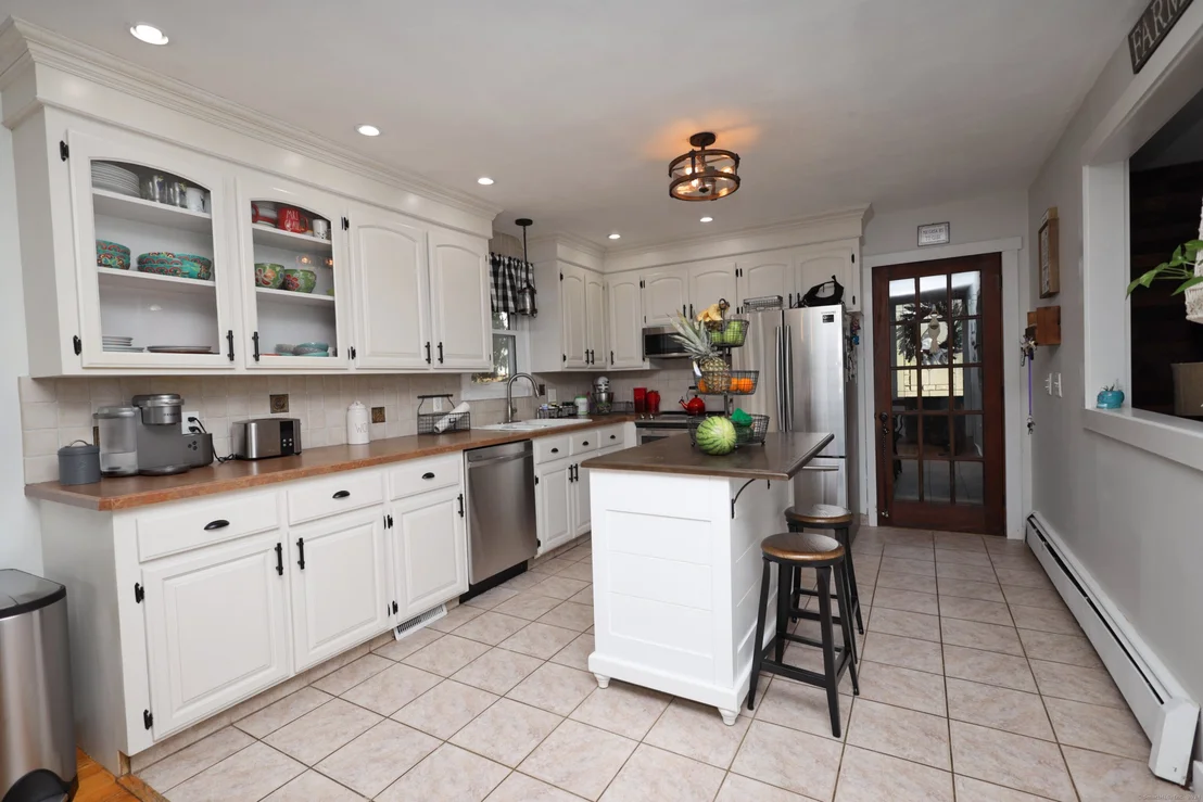 Photo of 17 Rowland Drive
