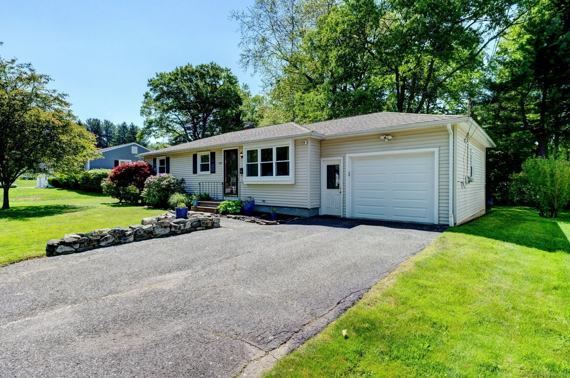 Photo of 128 Carroll Drive