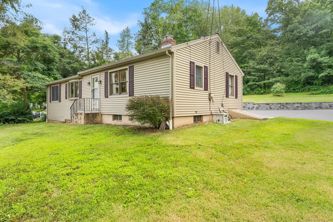 Photo of 866 Mount Vernon Road