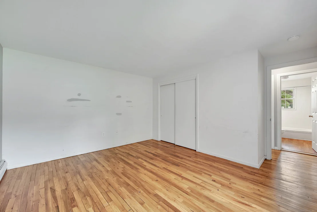Photo of Unit 3A at 2 Brickyard Road