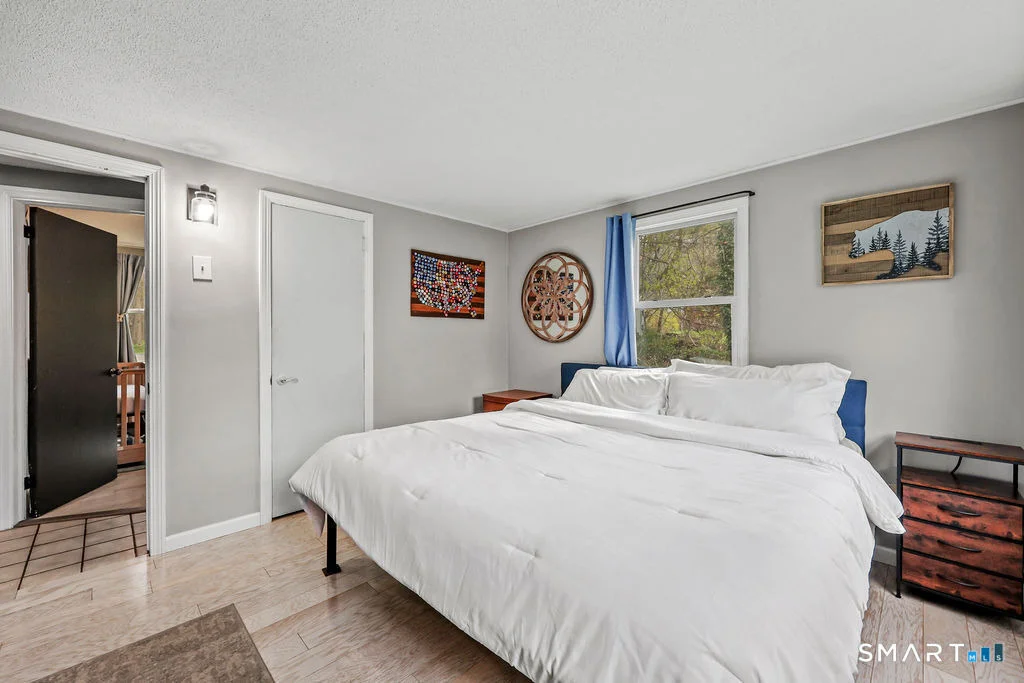 Photo of 6 High Meadow Road