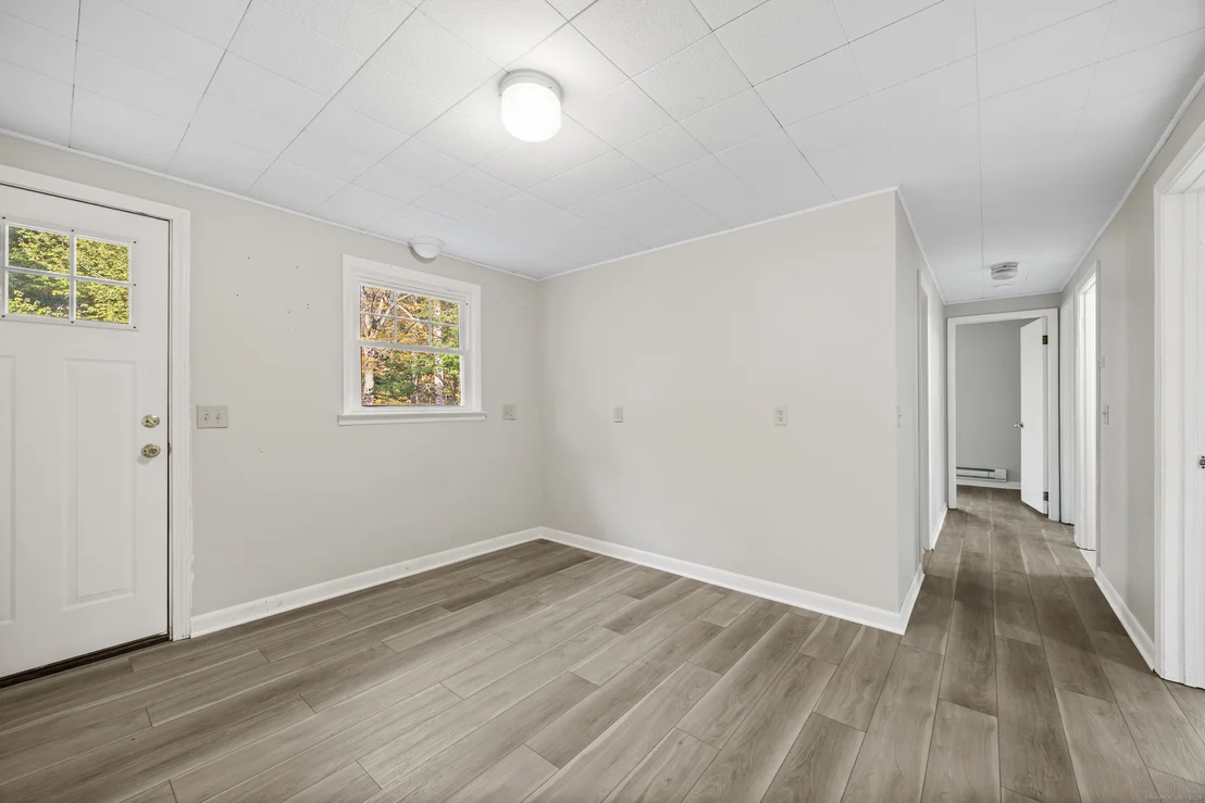 Photo of 1324 Notch Road