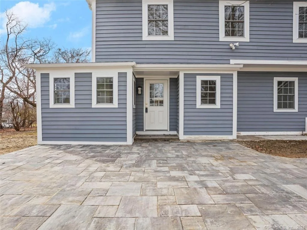 Photo of 5678 Main Street