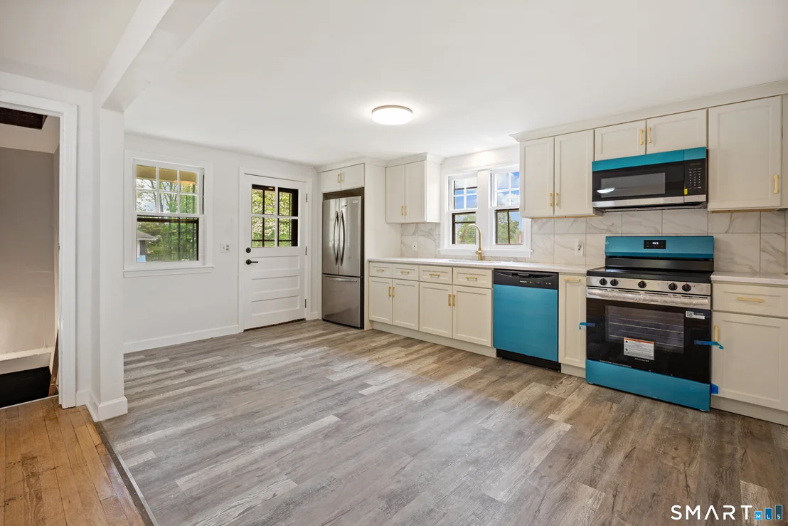 Photo of 40 Circle Drive
