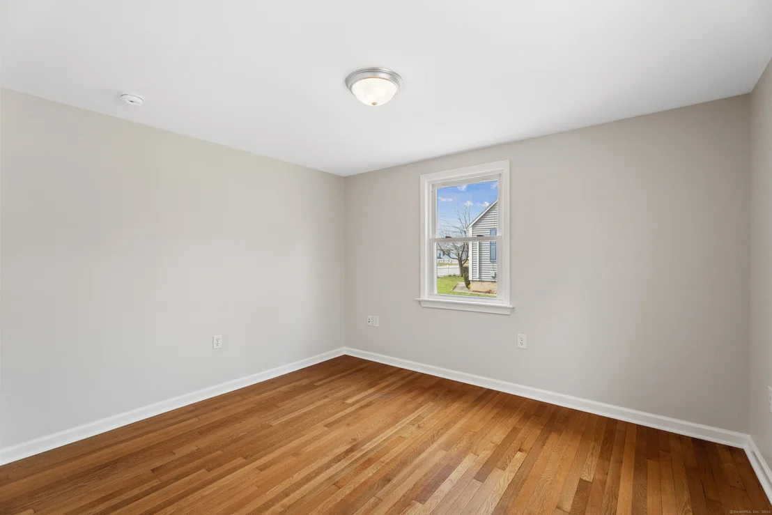 Photo of 14 9th Avenue