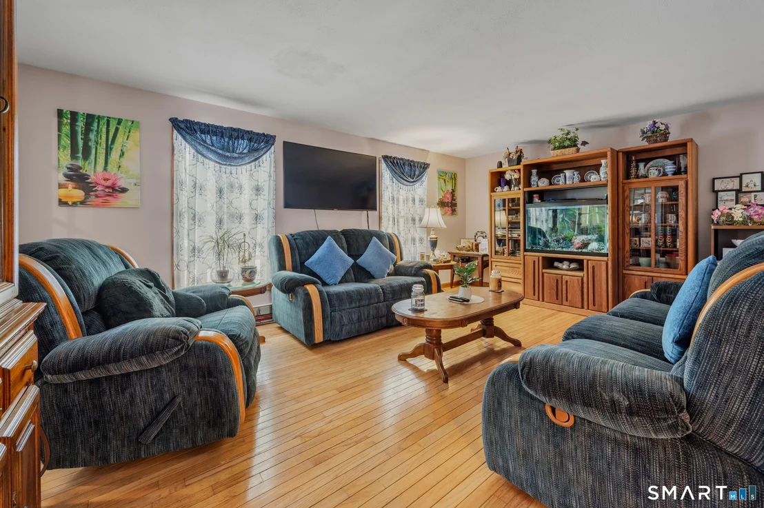 Photo of 16 Greystone Drive