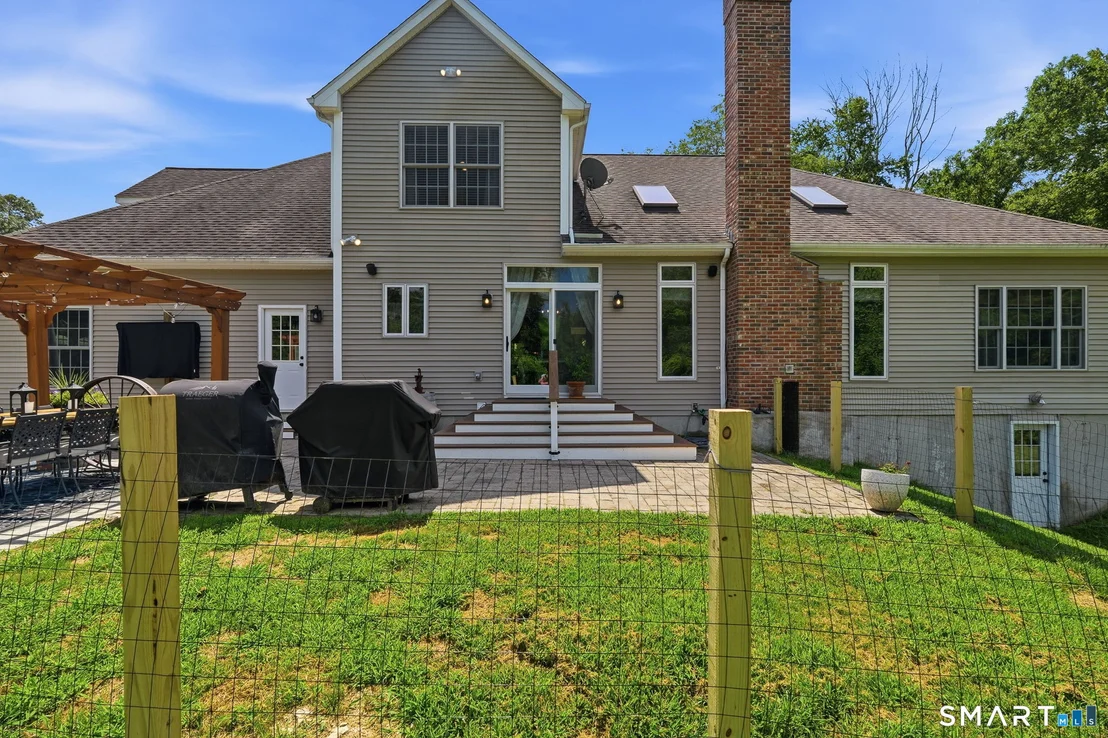 Photo of 210 Forsyth Road