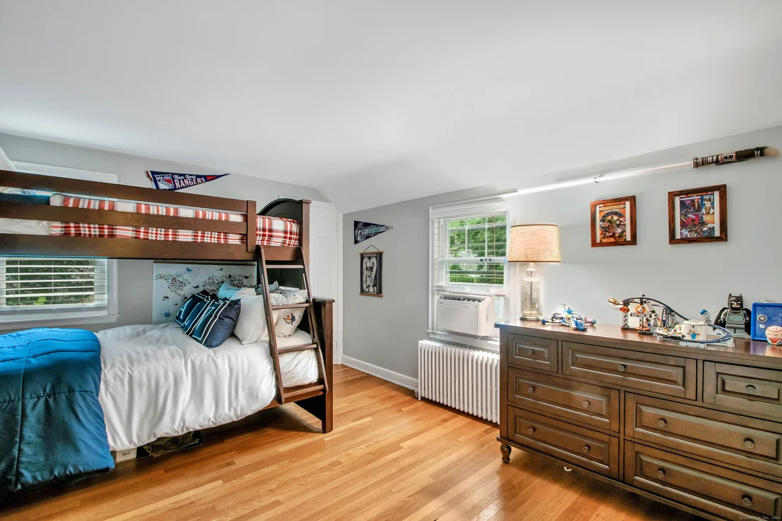 Photo of 117 Bronson Drive